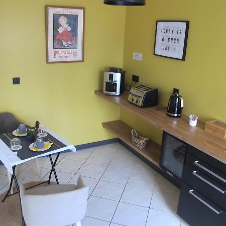 Le104Bis Bed & Breakfast Поатие Екстериор снимка