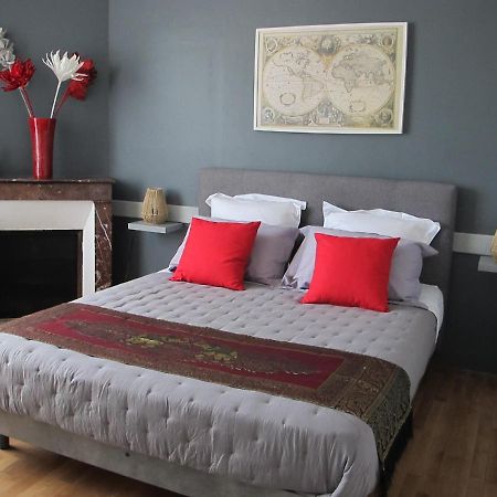 Le104Bis Bed & Breakfast Поатие Екстериор снимка