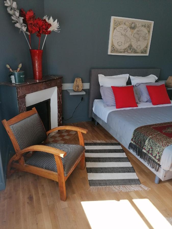 Le104Bis Bed & Breakfast Поатие Екстериор снимка