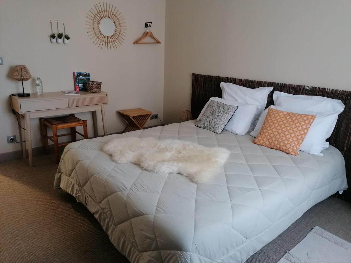 Le104Bis Bed & Breakfast Поатие Екстериор снимка